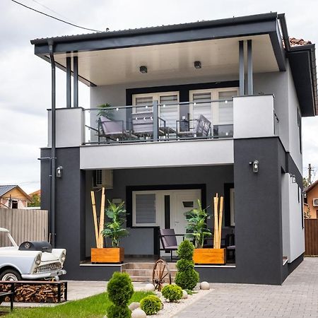 Reborn Lux Apartments Hajdúszoboszló Exterior foto