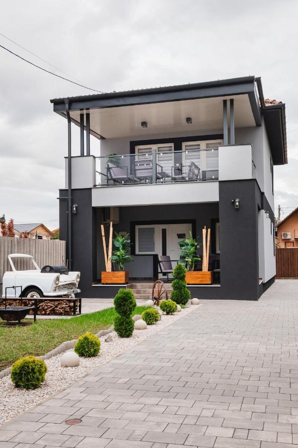 Reborn Lux Apartments Hajdúszoboszló Exterior foto